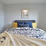 Beautiful Home In Moncton North!