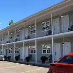 Midtown Motel & Suites