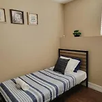 Cozy Basement In The City