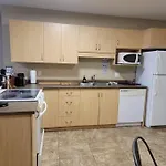 Cozy Basement In The City