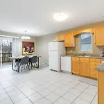 Cozy And Comfortable 2 Bedroom House