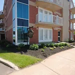 Premiere Suites - Moncton, Assomption Boulevard