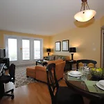 Premiere Suites - Moncton, Assomption Boulevard