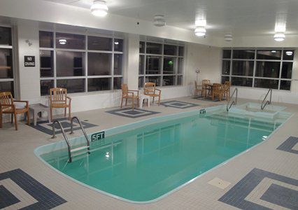 Quality Inn 2*