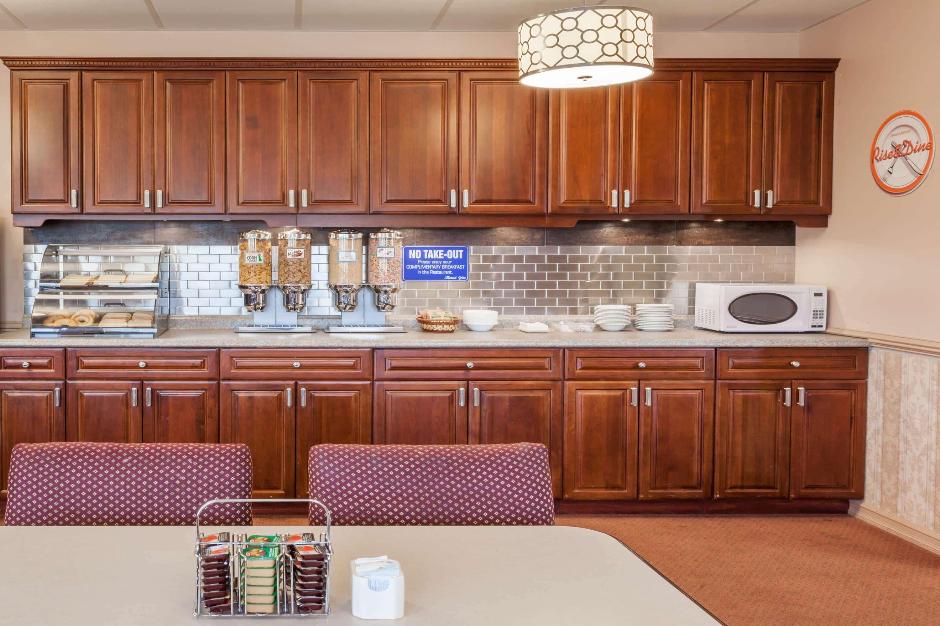 Hotel Thriftlodge By Wyndham 2*