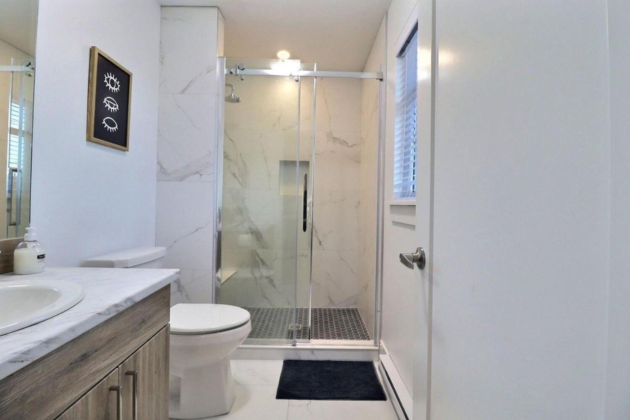 New 3 Bedroom House In A Quiet Neighbourhood By Globalstay *