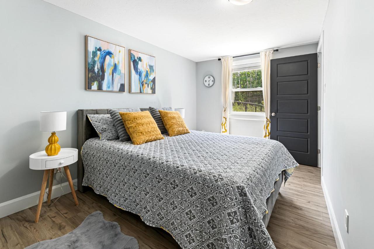 One Bedroom North ! Apartment