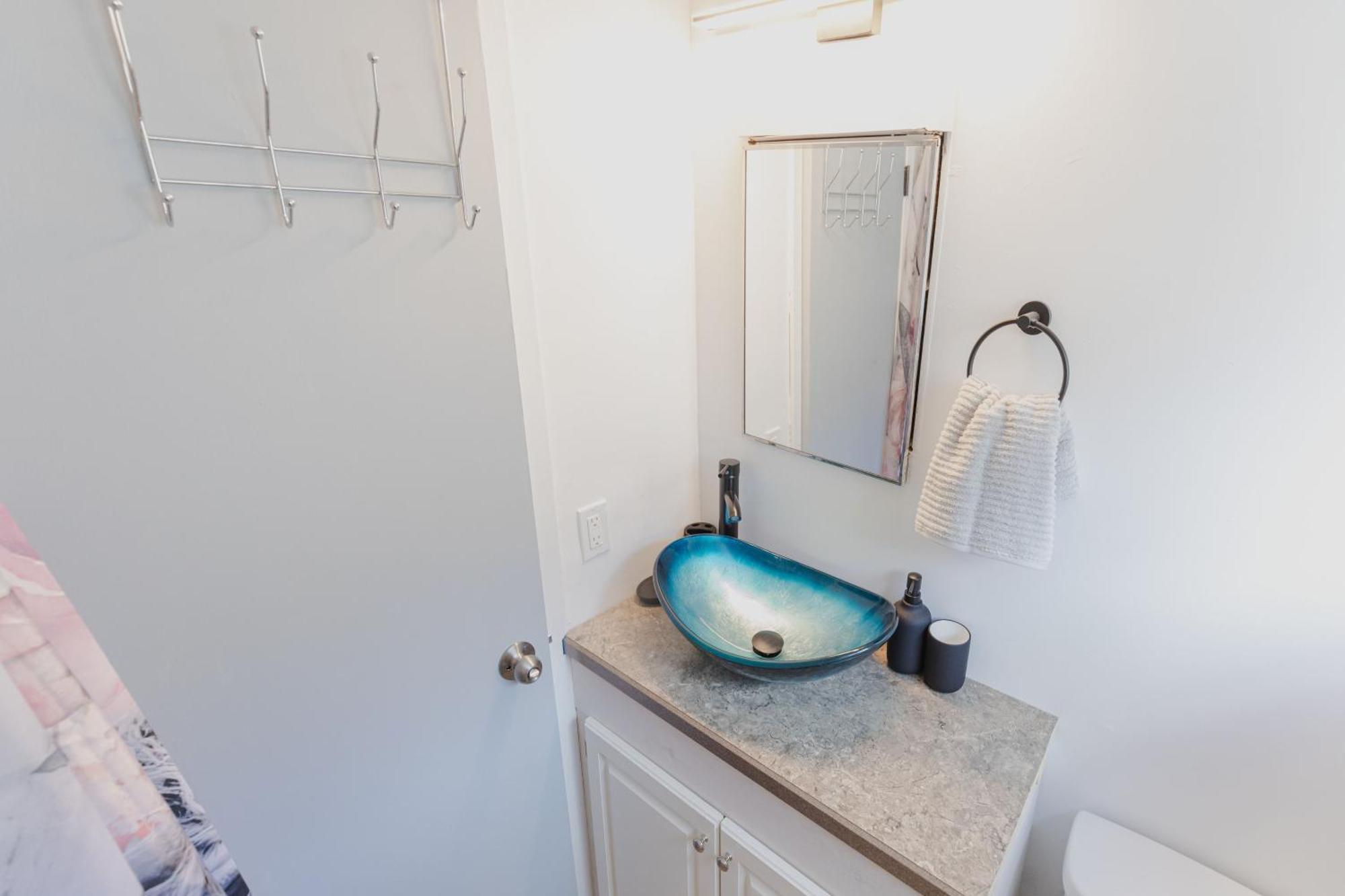 Avenir Centre - Large Garden 4-week At 2-week Price Moncton