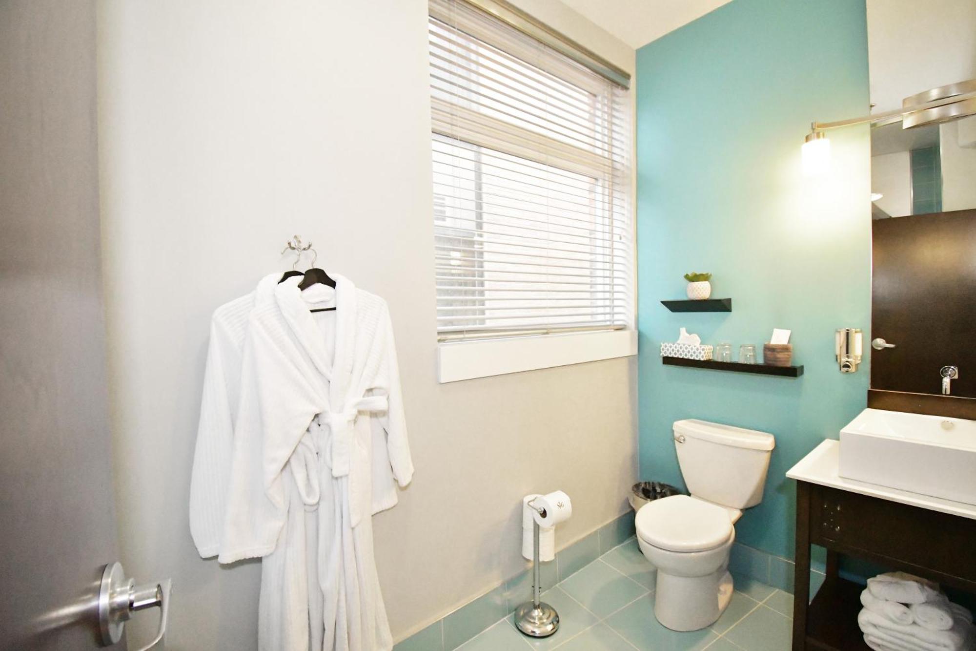 St Gate By Bower Boutique 4* Moncton