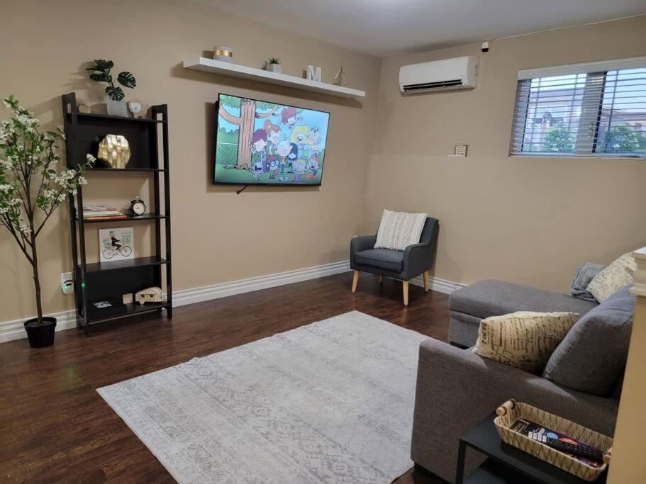 Cozy Basement In The Apartment Moncton