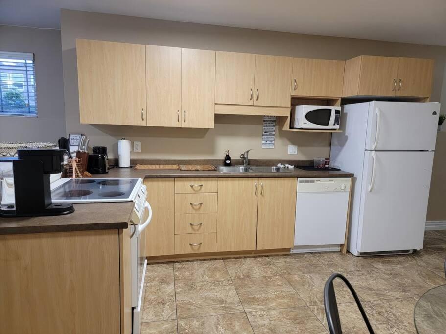 Apartment Cozy Basement In The