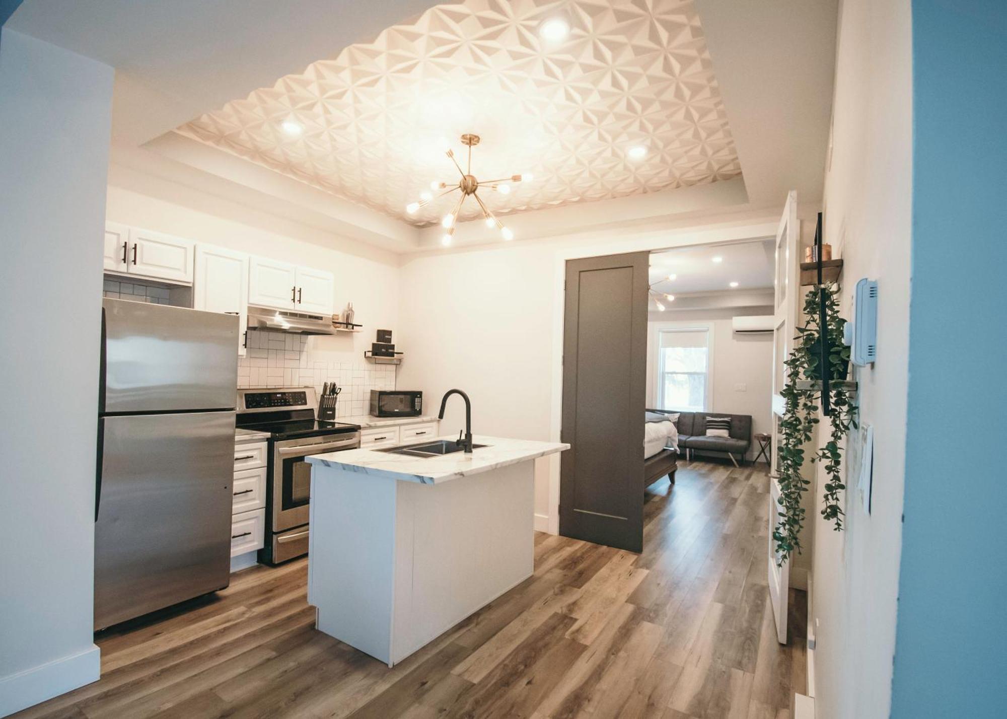 Cozy One Bedroom Apartment- Downtown * Moncton