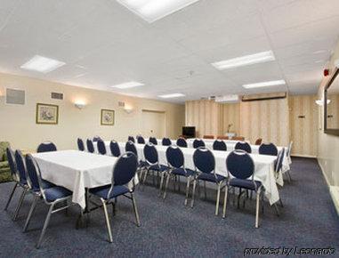 Thriftlodge By Wyndham Hotel 2*