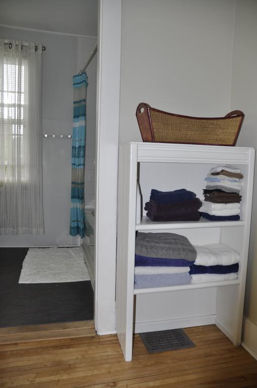 Moncton Suites - Downtown 81 Maple