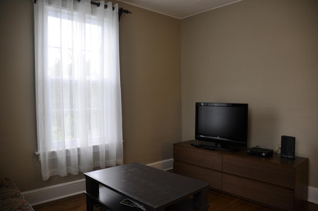 Apartment Moncton Suites - Downtown 81 Maple *