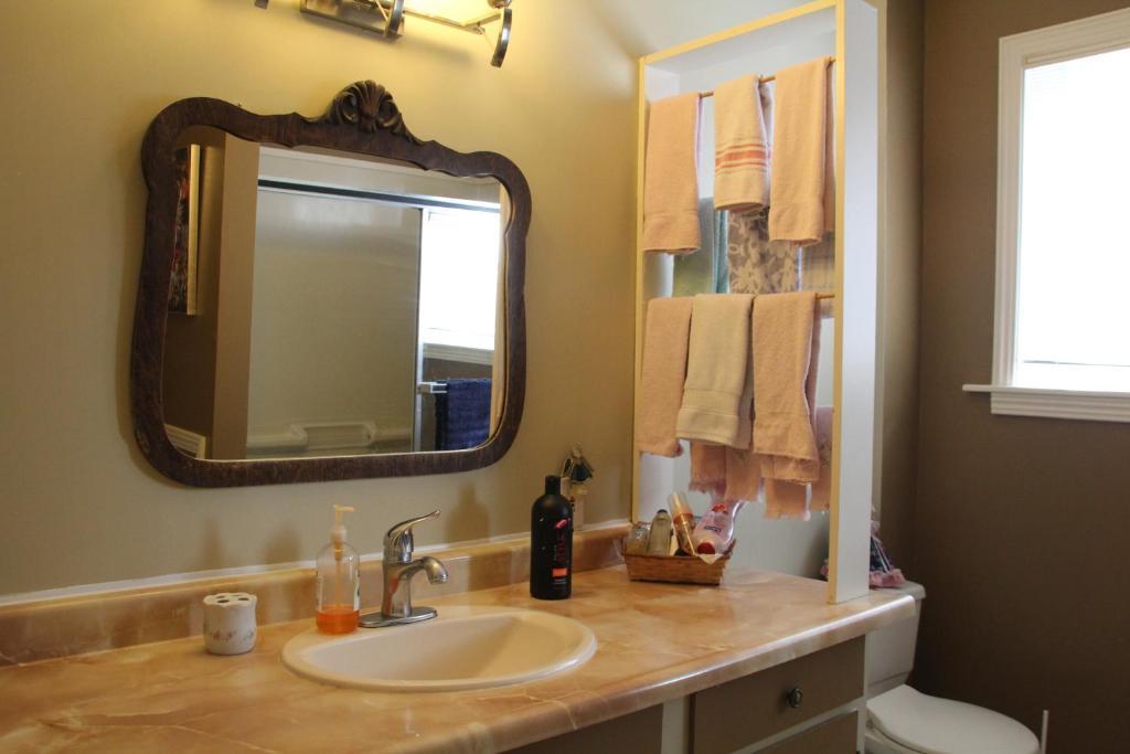 Downtown Bed & Breakfast Bed & Breakfast Moncton