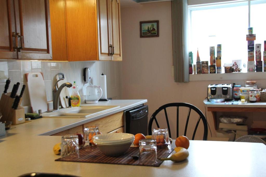 Leah Jane's Bed & Breakfast Bed & Breakfast Moncton