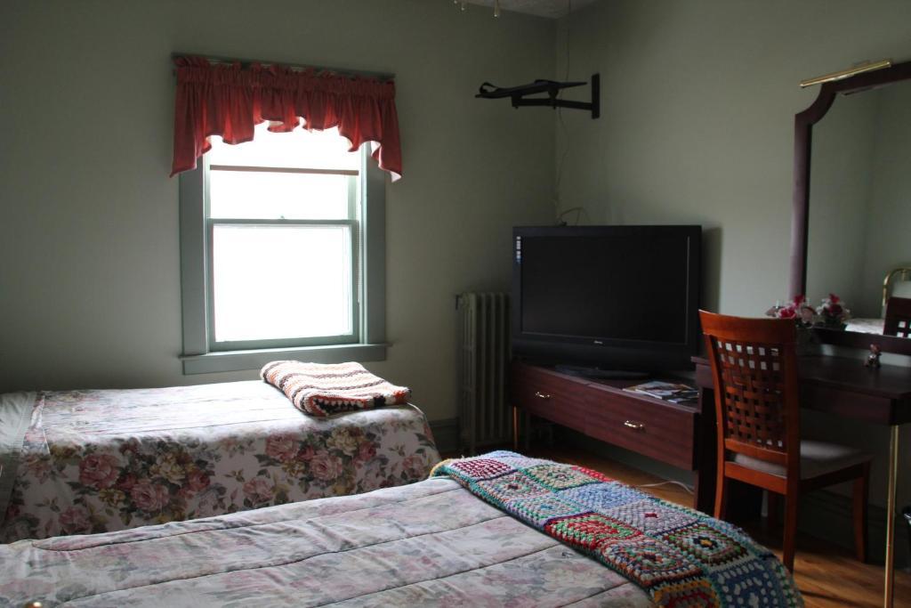 Leah Jane's Bed & Breakfast Moncton
