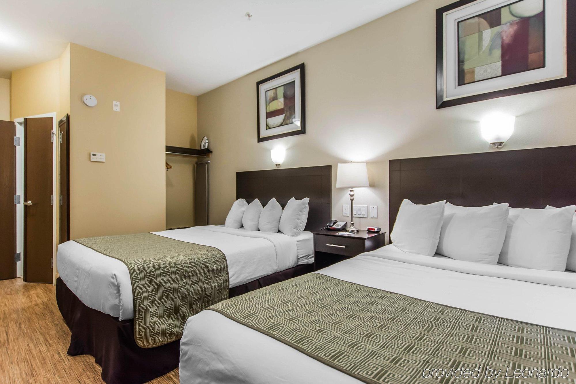 Quality Inn 2*