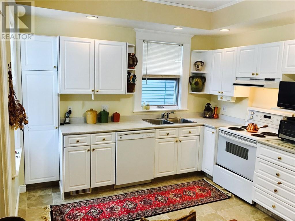 Downtown Bed & Breakfast 2*