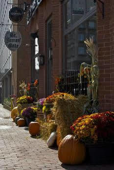 Hotel St Gate By Bower Boutique Moncton