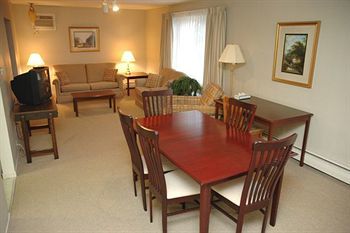 Midtown & 2* Moncton