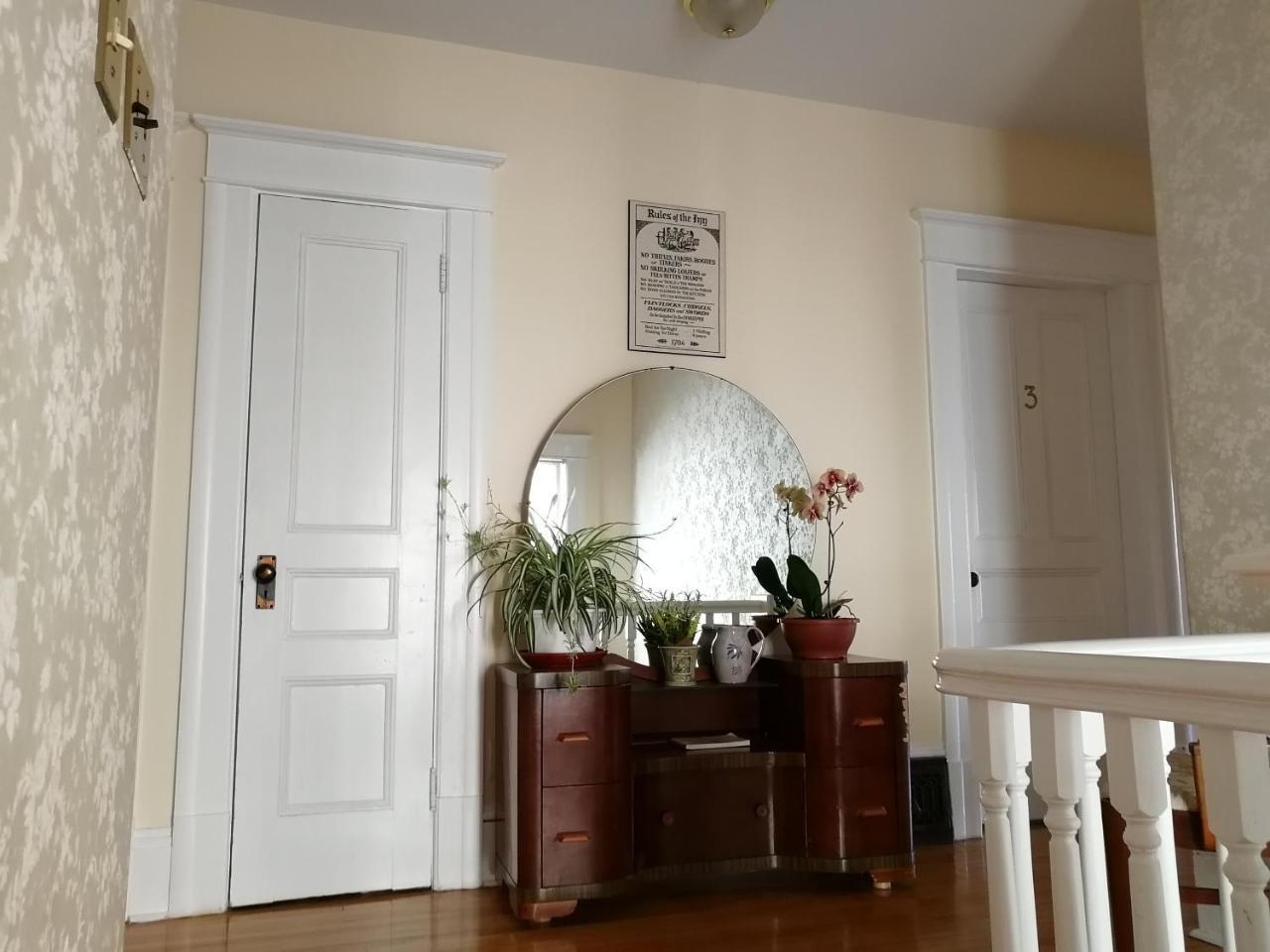 Downtown Bed & Breakfast