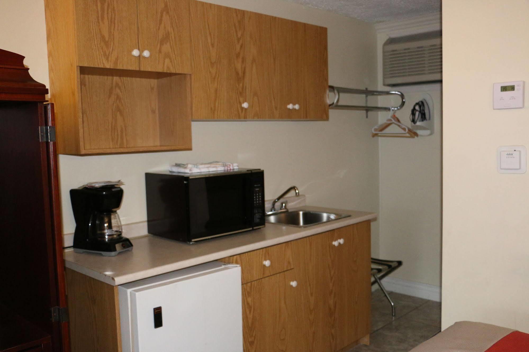 Midtown & 2* Moncton