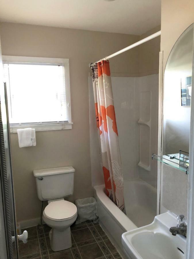 Restwell Motel 3*