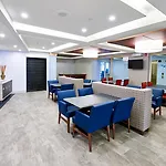 Holiday Inn Express Hotel & Suites Dieppe Airport By Ihg