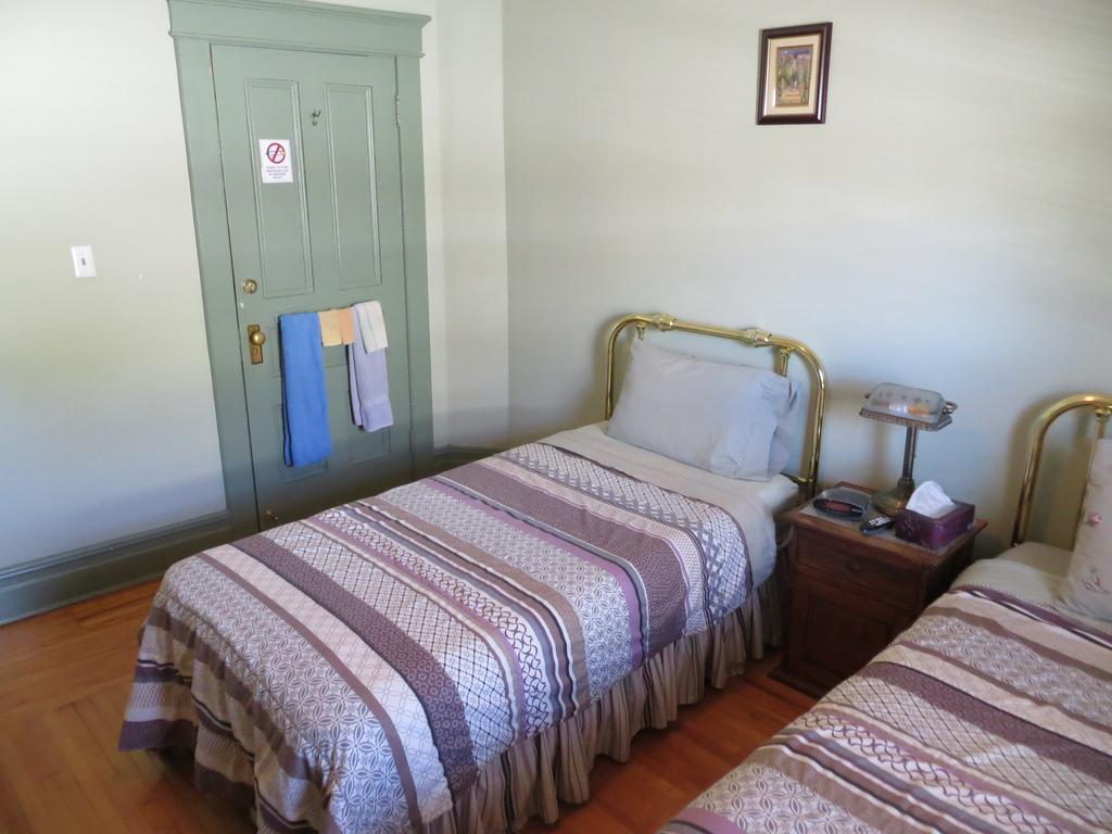 Leah Jane's Bed & Breakfast Moncton