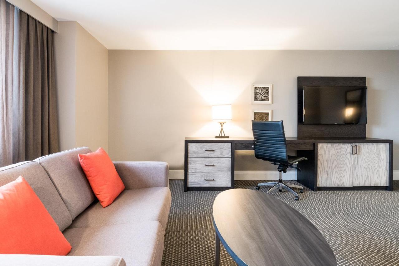 Crowne Plaza Downtown By Ihg Hotel