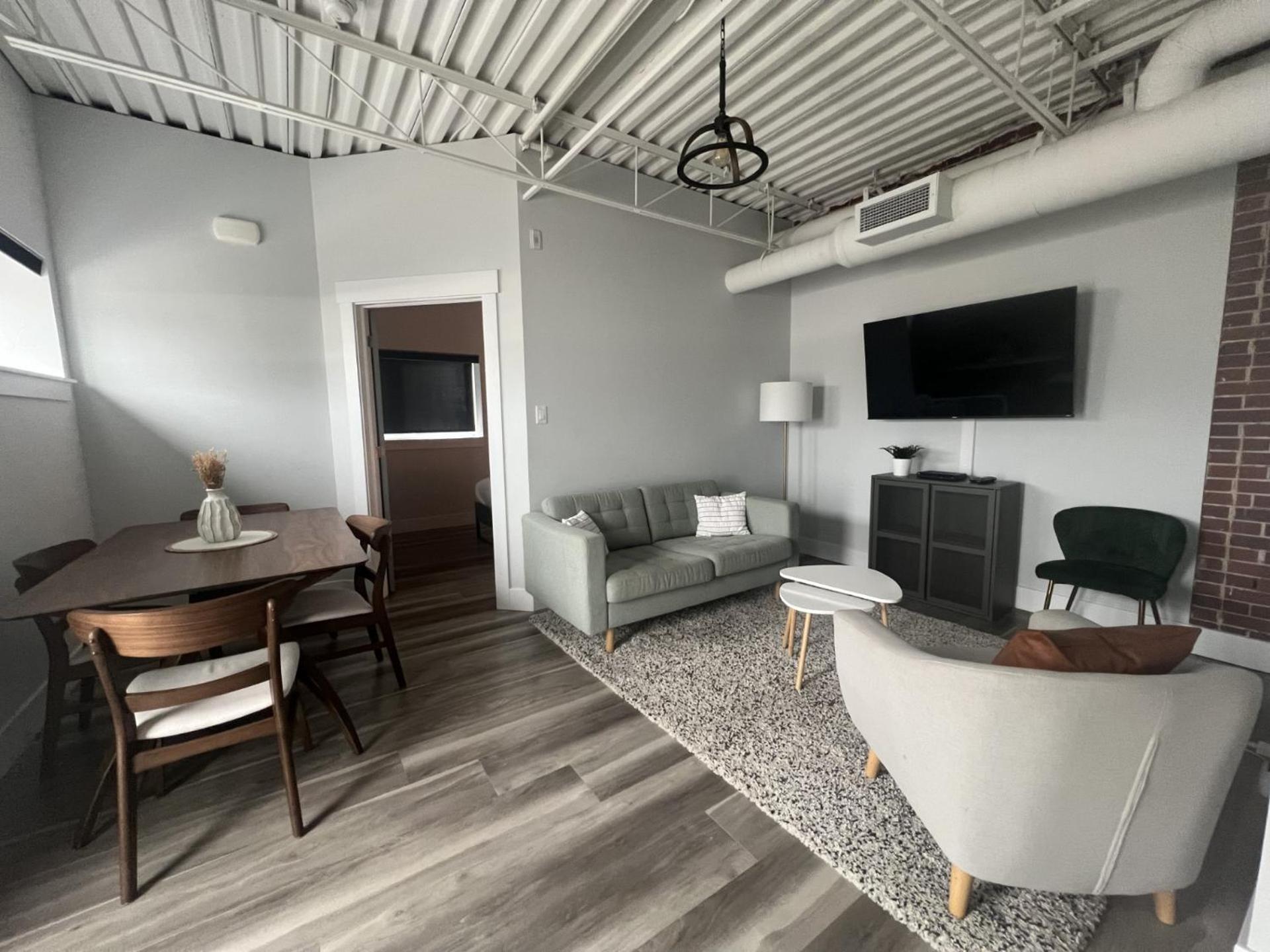 Station 1 By Terra Hospitality Aparthotel Moncton