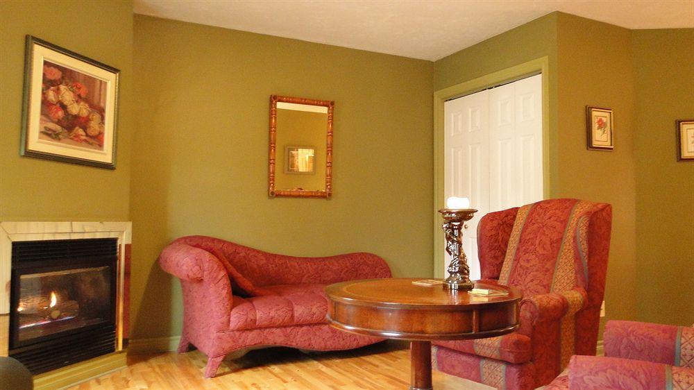 Wild Rose 4* Moncton