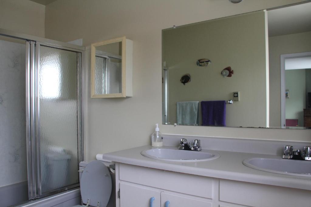 Bed & Breakfast Leah Jane's Bed & Breakfast 2*