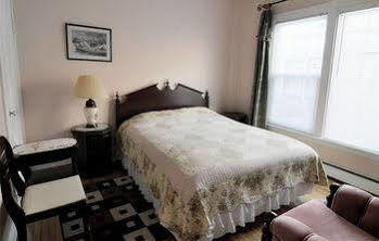 Hotel Glory Downtown 2*